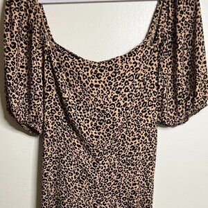 Francesca's Collections Kelsy Leopard Print SS Puff Sleeve Jumpsuit in Size XL